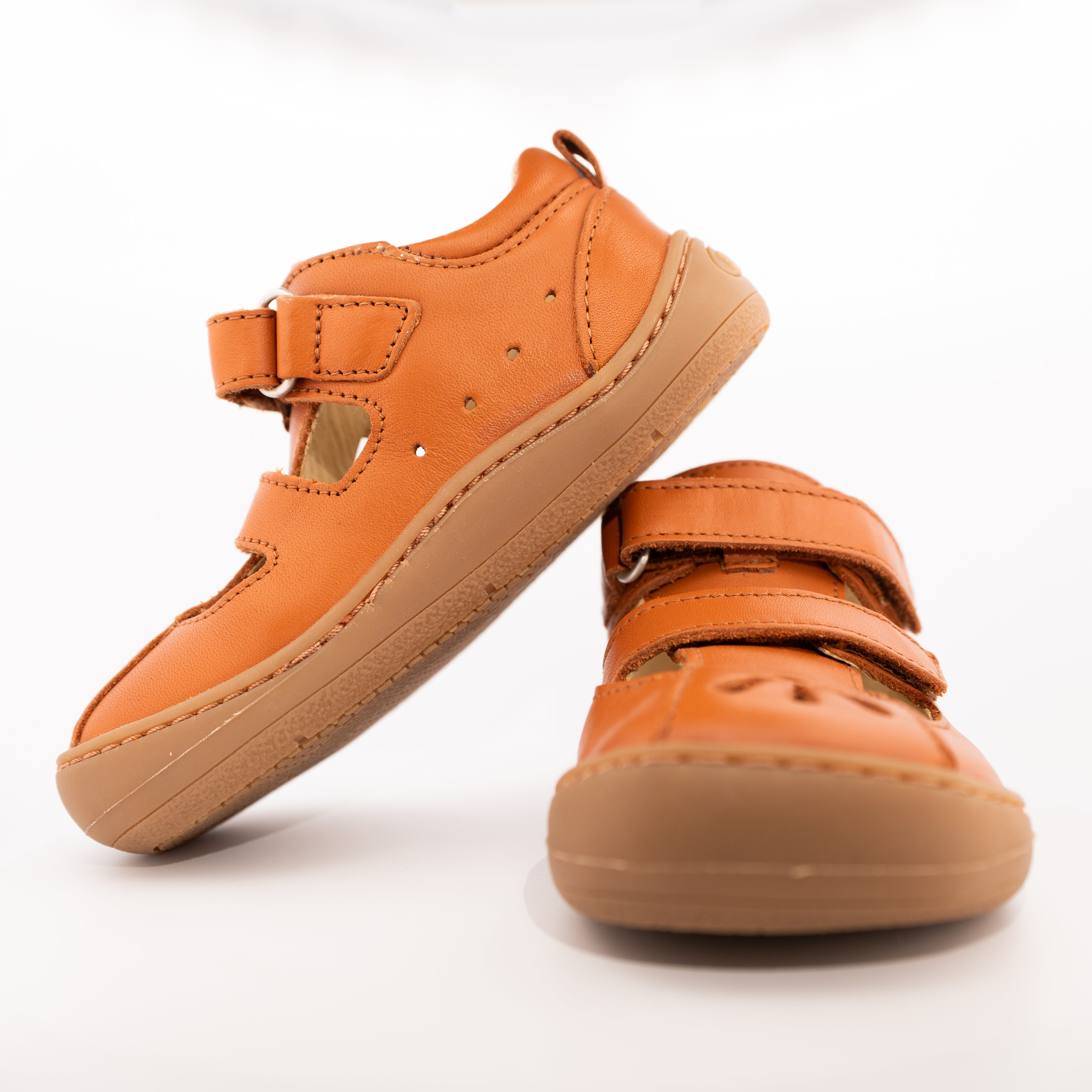sandal-brun-barfodssko-gogsig